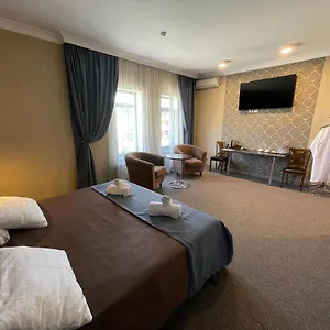 Khan Boutique 3* Алматы
