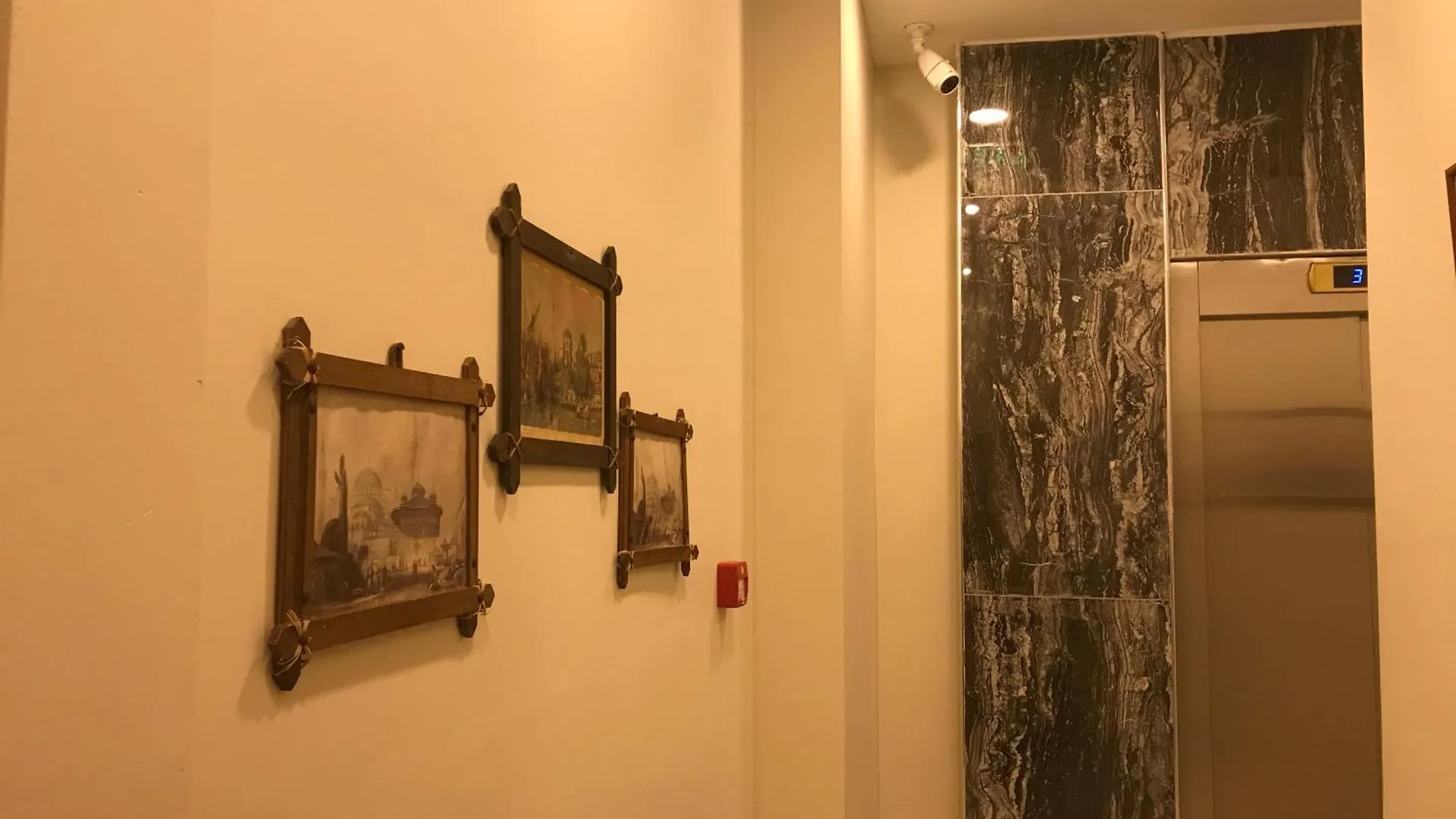 Historial Hotel Стамбул 3*,