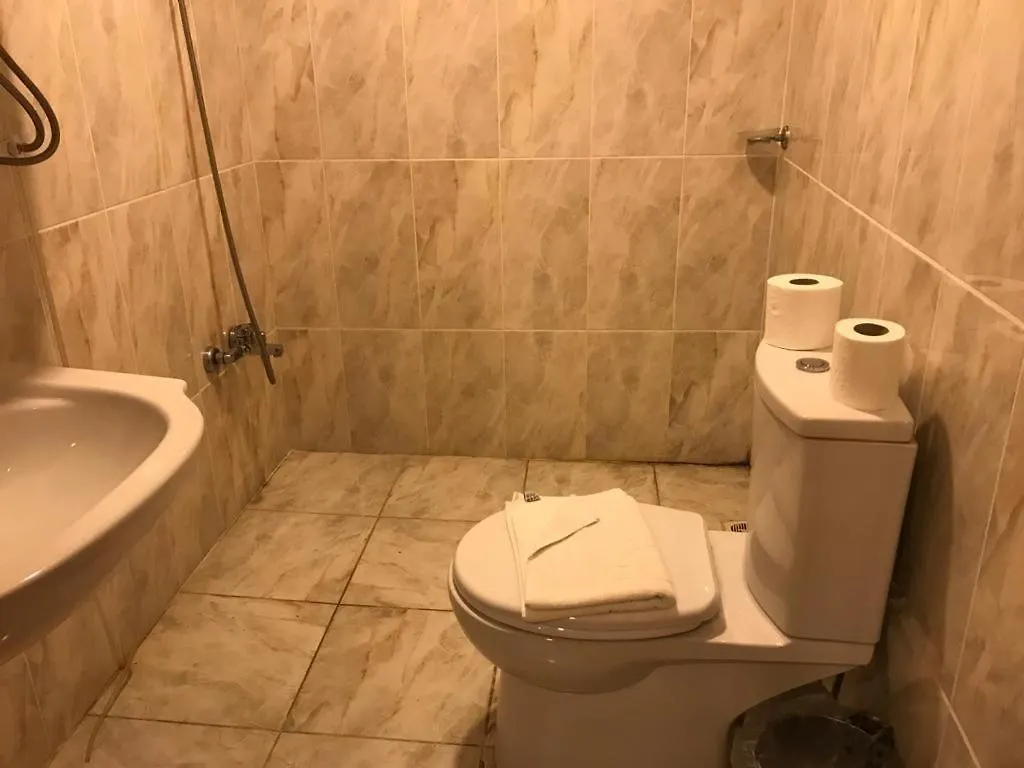 Historial Hotel Istambul 3*,